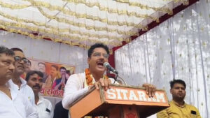 निष्कासन के बाद अमेठी पहुंचे विधायक राकेश प्रताप&hellip;