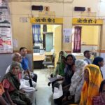 अलीगढ़: जिलाधिकारी सख्त: सीएचसी निरीक्षण में लापरवाही पर फटकार, डॉक्टरों को चेतावनी