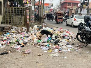 वार्ता के बाद खत्म हुई सफाई कर्मचारियों की…