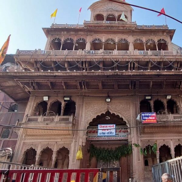 वृंदावन: बीजेपी नेताओं और अधिकारियों को नहीं मिलेगा…