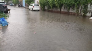 झमाझम बारिश से राहत नहीं, आफत बना जलभराव