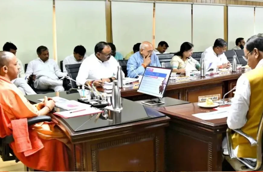 यूपी कैबिनेट के फैसले : अब मकान के साथ दुकान बनाने की मिलेगी छूट, युवाओं को देश-विदेश में नौकरी दिलाएगा नया मिशन