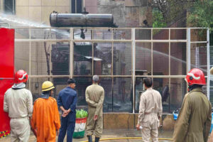 AIIMS ट्रॉमा सेंटर में ट्रांसफॉर्मर ब्लास्ट के बाद&hellip;