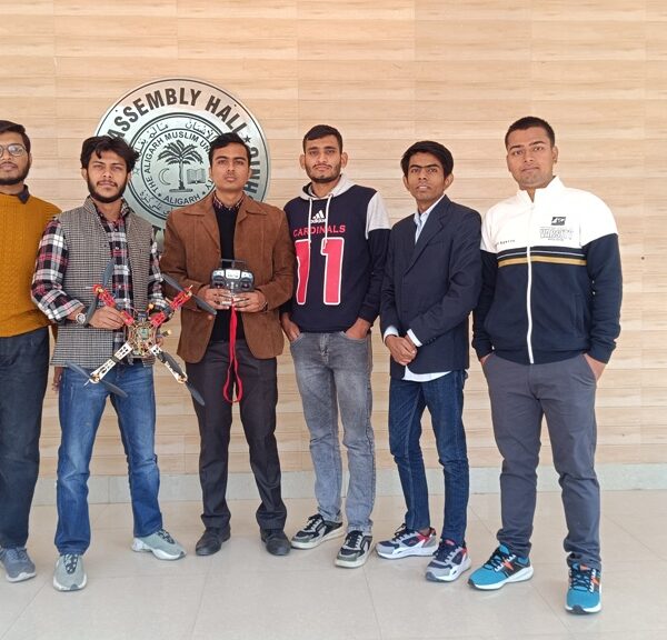 एएमयू के छात्रों ने डिलीवरी ड्रोन प्रोटोटाइप विकसित&hellip;