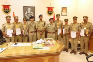 ऑपरेशन ‘कर्तव्यनिष्ठा’ के तहत अलीगढ़ के 7 उपनिरीक्षकों…
