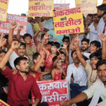 अलीगढ़:अकराबाद को तहसील बनाने की माँग ने पकड़ा ज़ोर, हजारों लोग सड़कों पर उतरे