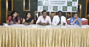 कच्चा पापड़-पक्का पापड़: अलीगढ़ में खुल रहा अनोखा&hellip;