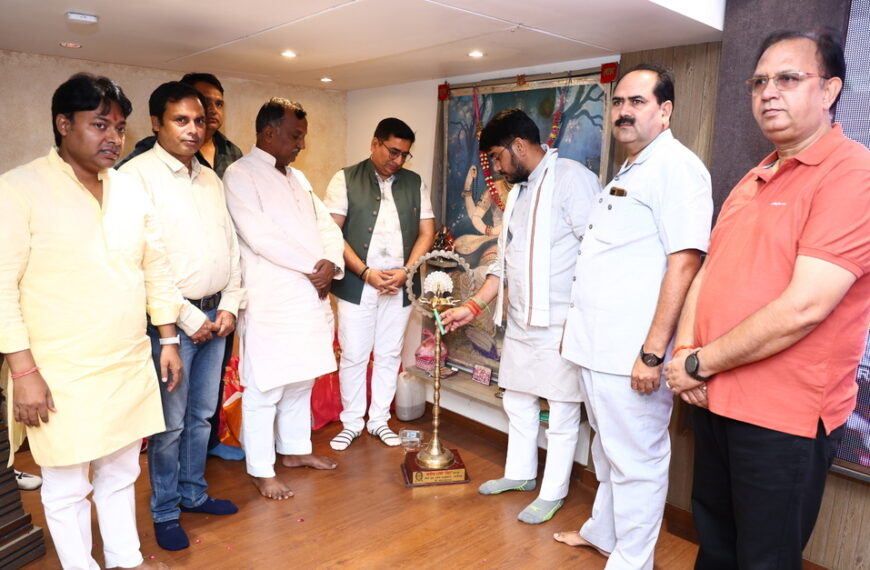 बिट ग्रुप ऑफ़ एजुकेशन में हुआ अवार्ड फंक्शन समारोह, भाजपा जिला अध्यक्ष ने किया उद्घाटन!