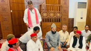नई दिल्ली: अखिलेश यादव की मीटिंग से मस्जिद…
