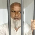 मुजफ्फरनगर: युवती से छेड़छाड़ का आरोप, बुजुर्ग को भीड़ ने पकड़कर पुलिस को सौंपा