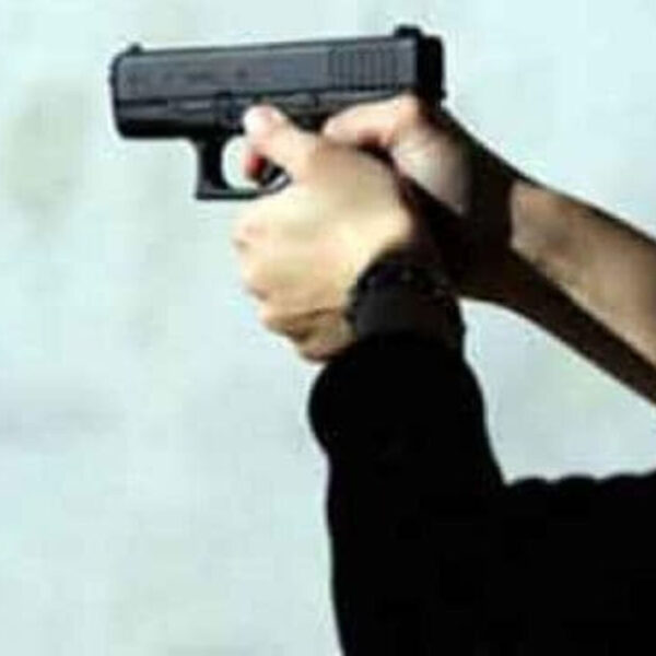 वाराणसी: कोरियर कंपनी मैनेजर को गोली मारकर फरार…
