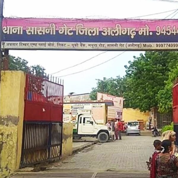 अलीगढ़: पुलिस-एसओजी की संयुक्त कार्रवाई: चोरी की बड़ी&hellip;