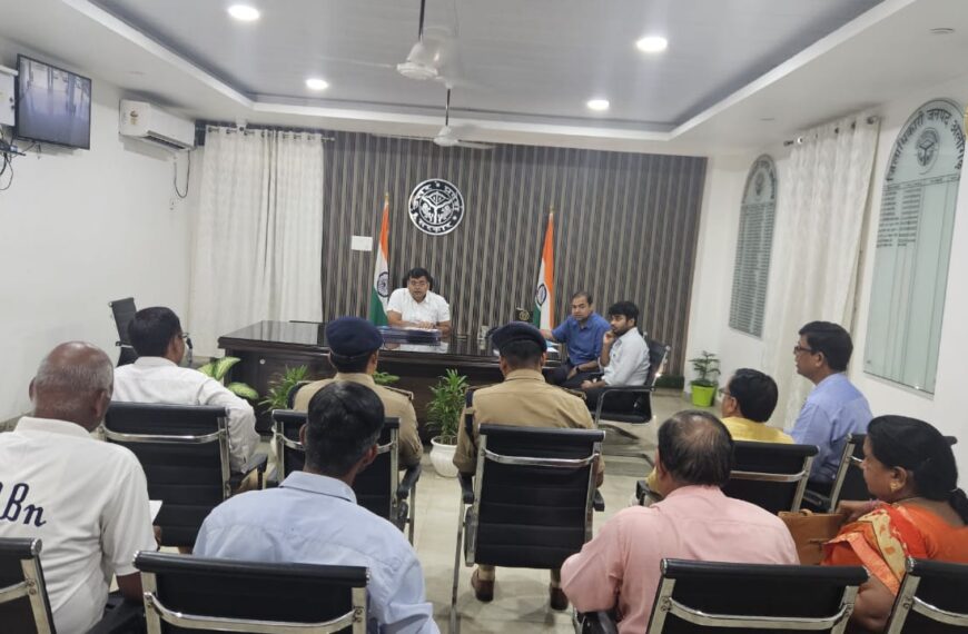 पत्रकार हितों की रक्षा को लेकर प्रशासन प्रतिबद्ध: जिलाधिकारी संजीव रंजन