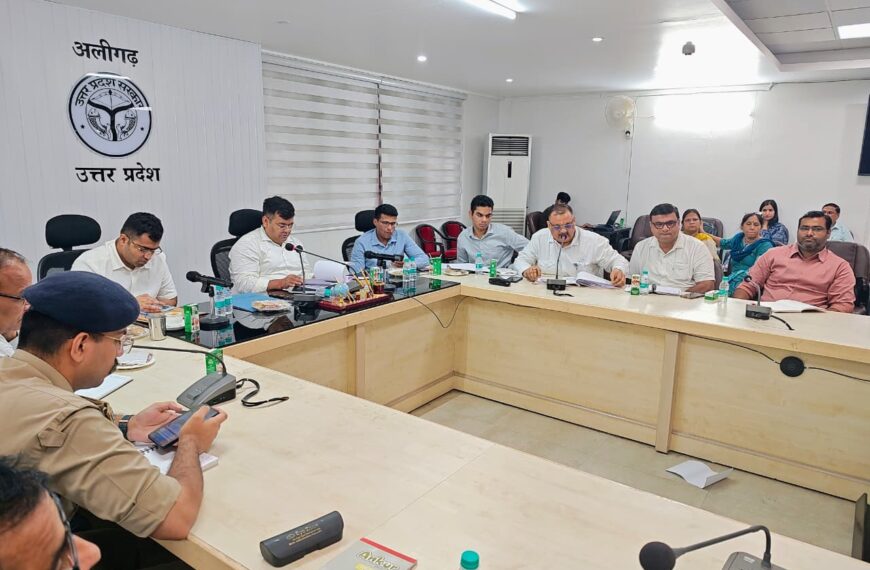 एवियन इन्फ्लूएंजा से निपटने को टास्क फोर्स की बैठक