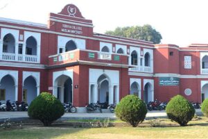 एएमयू में प्रो. एस.एम. सफदर अशरफ यूनानी मेडिसिन…