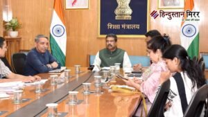 देश में शिक्षकों की संख्या एक करोड़ पार,&hellip;