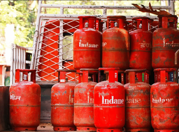 LPG सिलेंडर के नए दाम, 1 अगस्त से&hellip;