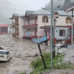 उत्तरकाशी में बादल फटने से भारी तबाही: खीरगंगा में बाढ़, धराली और हर्षिल में मचा हाहाकार