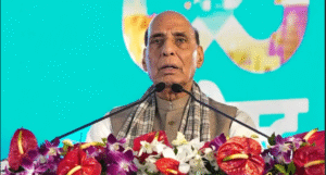 राजनाथ सिंह का ट्रंप पर वार, बोले –&hellip;