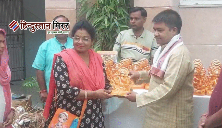 अलीगढ़ में गणेश चतुर्थी पर पर्यावरण संरक्षण की नई पहल,संघ ने बढ़ाया हाथ