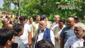 नालंदा में बवाल: मंत्री और विधायक पर ग्रामीणों&hellip;