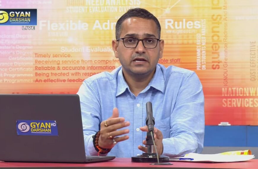 मैं हिंदी में सोचता हूँ, इसलिए हिंदी में लिखता हूँ : अभिव्यक्ति का स्वाभाविक और सांस्कृतिक प्रवाह