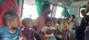 अलीगढ़: आंगनबाड़ी केंद्र पर बच्चों ने खा लिया…