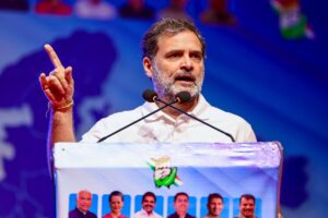 राहुल गांधी पर चुनाव आयोग का हमला: ‘हमें…