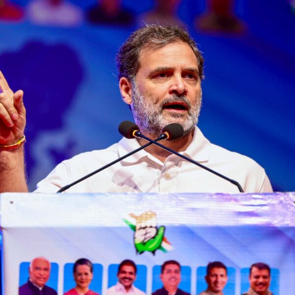 राहुल गांधी पर चुनाव आयोग का हमला: ‘हमें…
