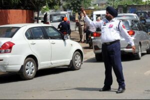 पुलिसकर्मियों के लिए ट्रैफिक नियम सख्त, हेलमेट और&hellip;