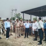 जिलाधिकारी ने योजनाओं का किया स्थलीय निरीक्षण, जनसेवा व पर्यावरण संरक्षण पर दिया बल