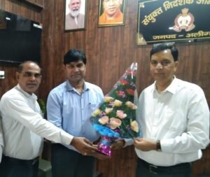 अलीगढ़ में वरिष्ठ अभियोजन अधिकारी सदन लाल ने&hellip;