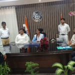 मिशन शक्ति-5.0: छात्रा रूबी बनी एक दिन की जिलाधिकारी, दिखाई कड़े फैसलों की झलक