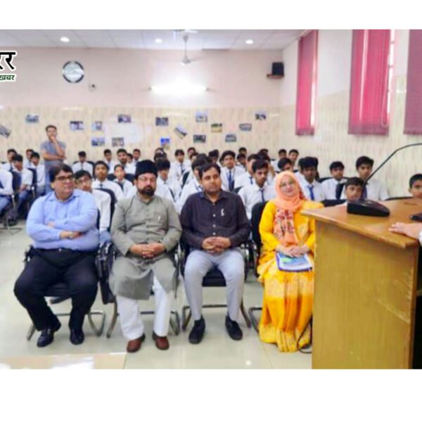 एएमयू एसटीएस स्कूल में नशा मुक्त भारत अभियान…