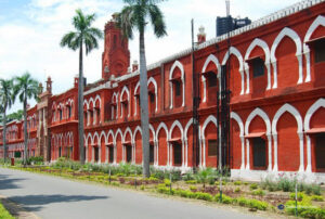 AMU: एक क्लिक पर पढ़े एएमयू की आज&hellip;