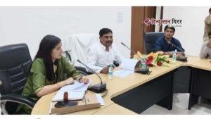 अलीगढ़: तालाबों को कब्जामुक्त कर आवंटन सुनिश्चित करें