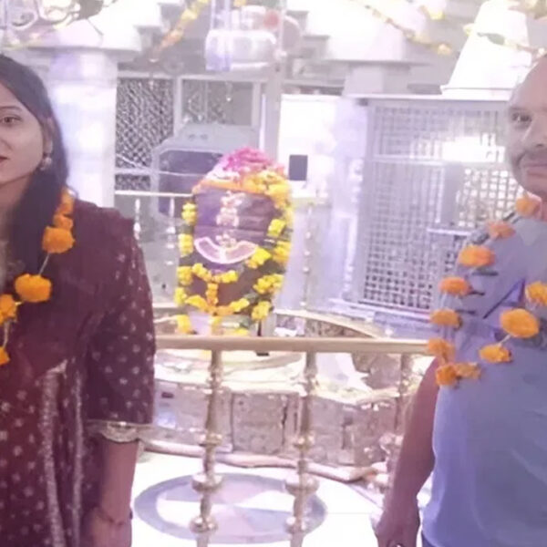 छत से भागने लगी दुल्हन, दूल्हे ने मांगे&hellip;
