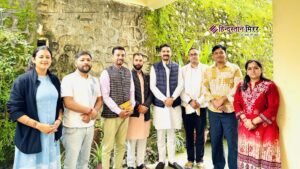 शिक्षक दिवस पर एबीवीपी कार्यकर्ताओं ने किया शिक्षकों&hellip;