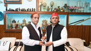 अखिलेश-आजम की मुलाकात विपक्षी एकता की दिशा में&hellip;