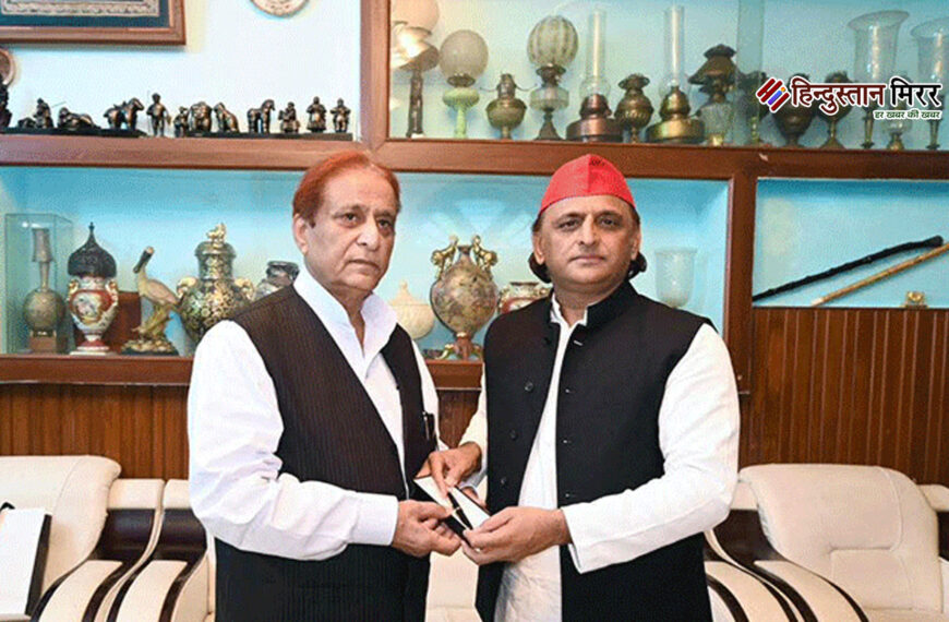 अखिलेश-आजम की मुलाकात विपक्षी एकता की दिशा में…