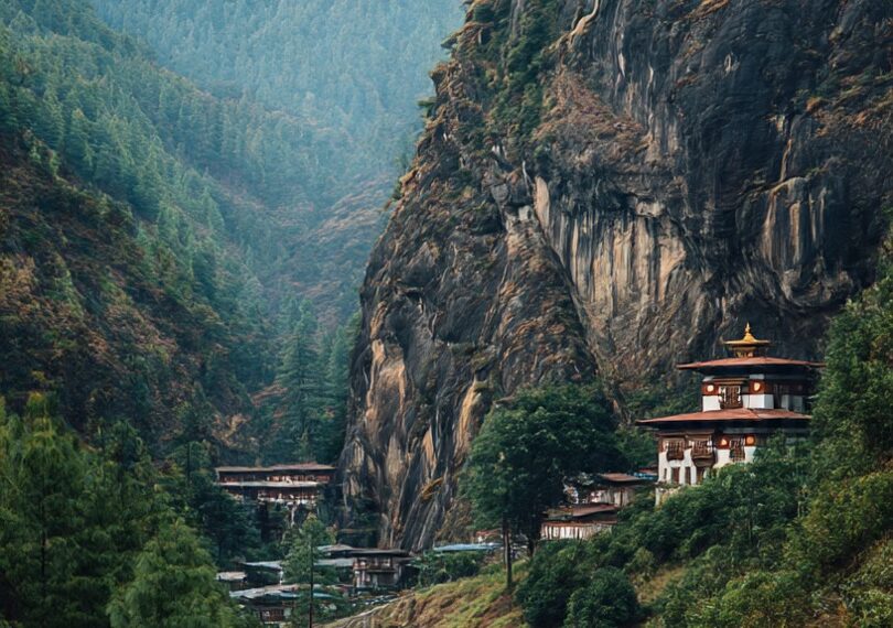 भारत-भूटान रेल संपर्क : रणनीतिक साझेदारी से ‘नेबरहुड फर्स्ट’ नीति को नई रफ़्तार