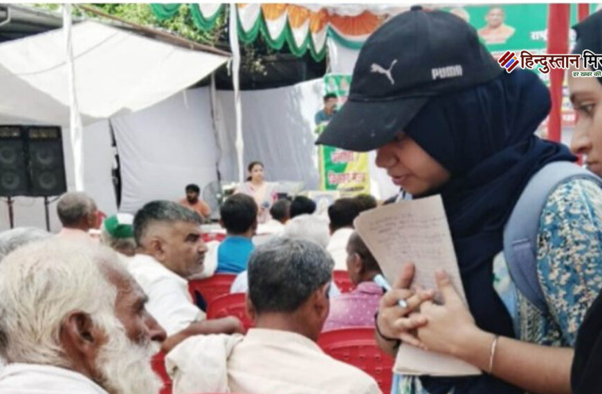 एएमयू के छात्रों का कृषि-आधारित आजीविका के लिए क्वार्सी कृषि फार्म में किसान मेले का दौरा