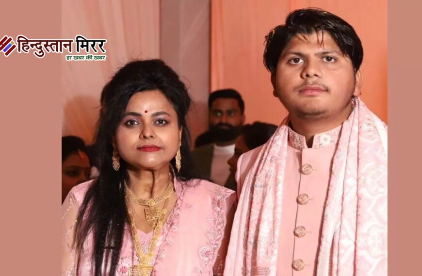 महामंडलेश्वर पूजा शकुन पांडेय टैक्सी&hellip;