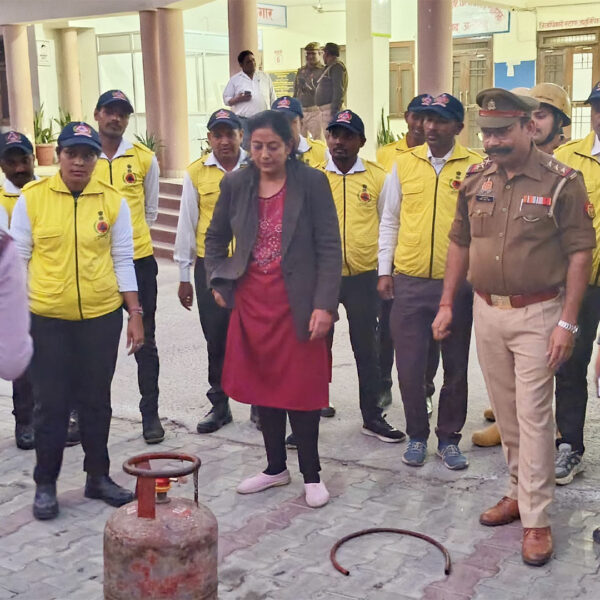 नागरिक सुरक्षा जवानों को दिया गया उन्नत अग्निशमन&hellip;
