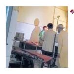 अलीगढ़: इमरजेंसी वार्ड में बिजली गुल, मोबाइल टॉर्च से चला इलाज