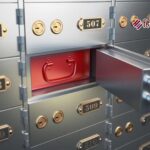 рдмреИрдВрдХ рд▓реЙрдХрд░ рдореЗрдВ рдХрд┐рддрдирд╛ рд╕реЛрдирд╛ рд░рдЦ рд╕рдХрддреЗ рд╣реИрдВ? рдЬрд╛рдирд┐рдП RBI рдФрд░ рдЗрдирдХрдо рдЯреИрдХреНрд╕ рдХреЗ рдирд┐рдпрдо