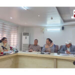 डीएम ने सख्त रुख अपनाया, विभागों को सड़क सुरक्षा सुधारने के निर्देश