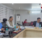 डीएम ने जल जीवन मिशन ग्रामीण की प्रगति की समीक्षा, अपूर्ण परियोजनाओं को जल्द निपटाने के निर्देश