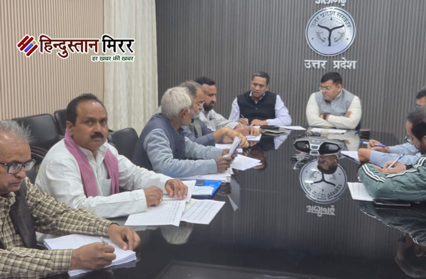 जिला निर्वाचन अधिकारी ने की&hellip;