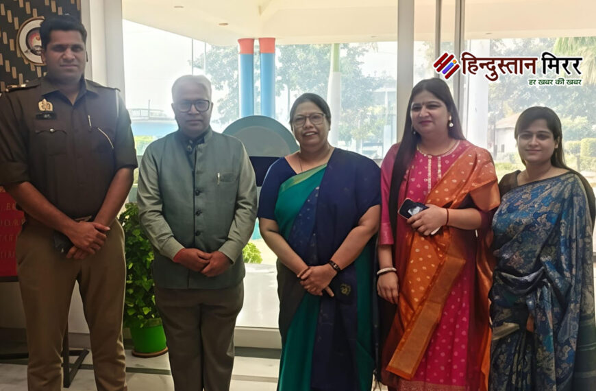 रेडियंट स्टार्स इंग्लिश स्कूल में…